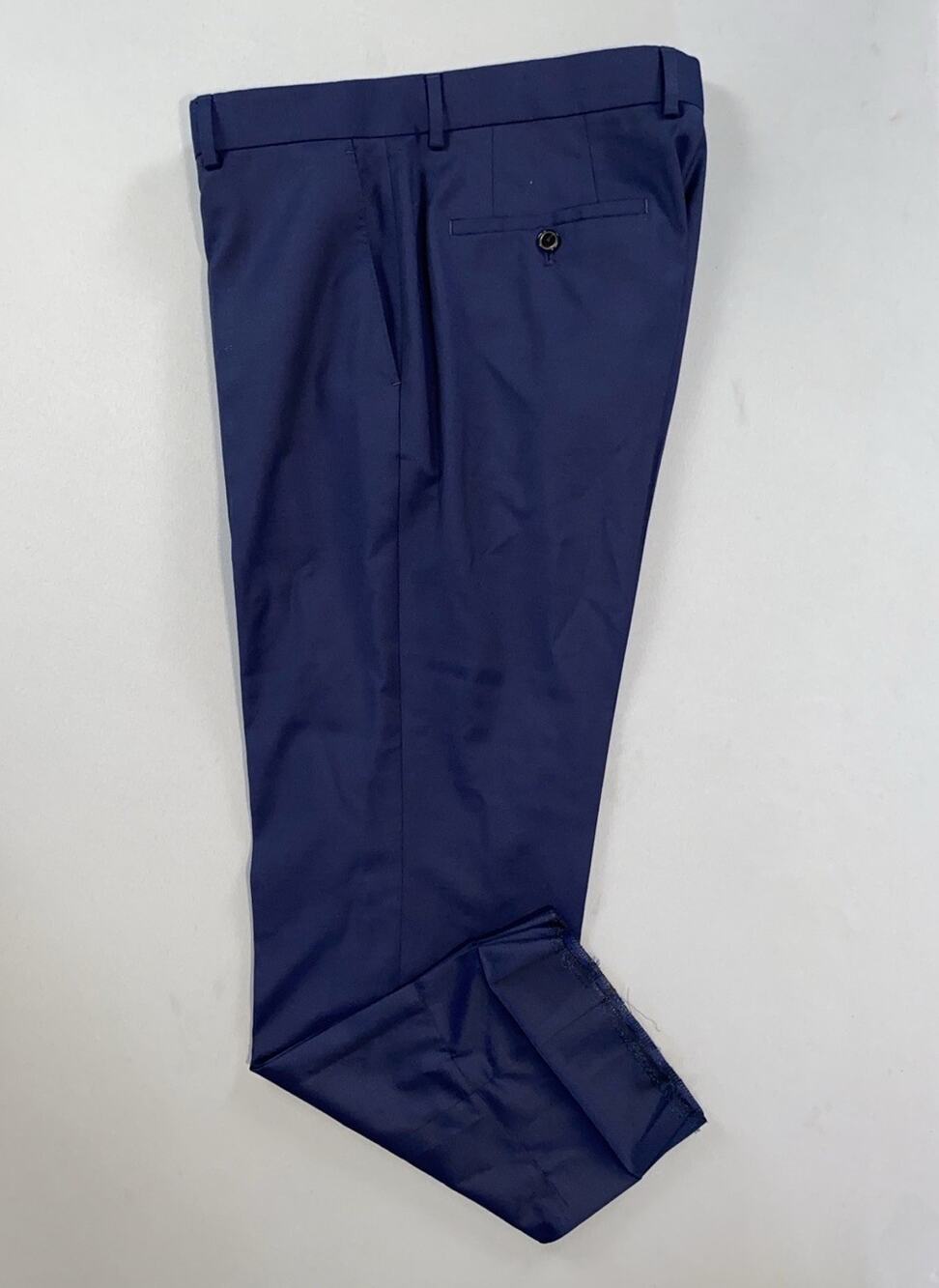 Hugo Boss H-Huge-2PCS-224 Flat Front Wool Dress Pants. Navy, Tag 42R. 35W. EUC!